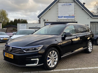 Volkswagen Passat Variant 1.4 TSI GTE Highline PANO/HEADUP/CAMERA/SFEERVERLICHTING