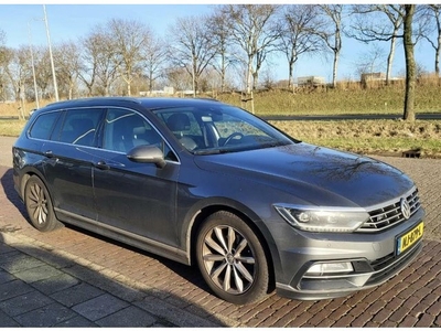 Volkswagen Passat Variant 2.0 TDI Aut Highline R-line