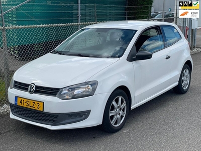 Volkswagen Polo 1.2 Easyline • Nette auto