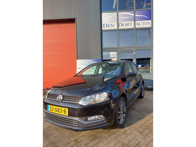 Volkswagen Polo 1.2 TSI Highline RIJKLAAR incl. 3mnd garantie!! 5DEURS / Airco / Sportvelg