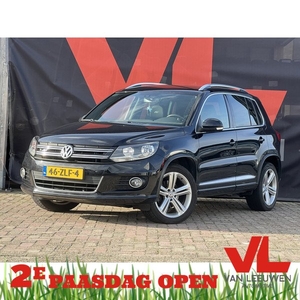 Volkswagen Tiguan 1.4 TSI R-line Edition | Nieuw Binnen | Navigatie | Trekhaak | Climate Control |