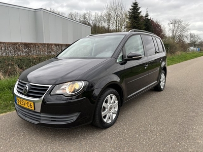 Volkswagen Touran 1.4 TSI Trendline / AIRCO / NAVI / CRUISE