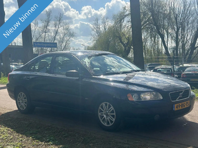 Volvo S60 2.4 Kinetic AIRCO!APK!FACELIFT!KOOPJE!