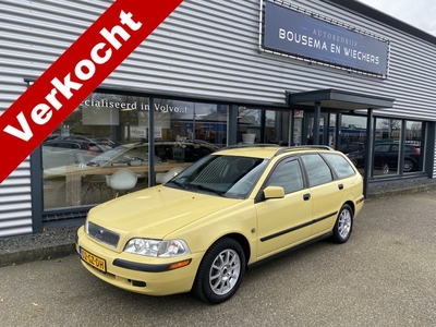 Volvo V40 2.0 Europa Yellow! Airco+Trekhaak