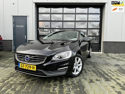 Volvo V60 1.5 T3 Momentum AUTOMAAT