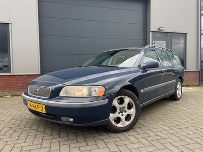 Volvo V70 2.4 Bi-Fuel Goedkoop rijden op Lpg! onderhoudshistorie aanwezig!