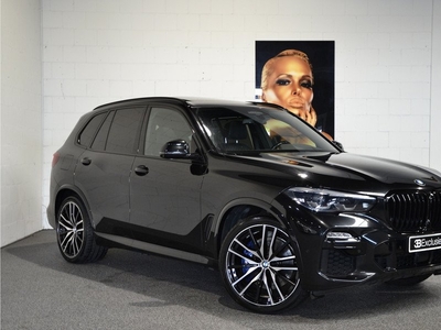 BMW X5 xDrive45e High Executive | Massage | Sky-lounge | Laser-Led | Keyless | M-Pakket | Luchtvering |