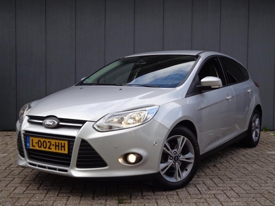 Ford Focus 1.0 EcoBoost Edition Plus Sport Boekjes Aanwezig