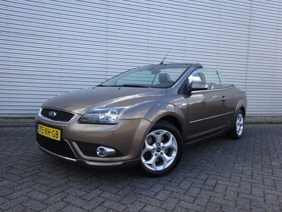 Ford FOCUS Coupe-cabriolet 2.0-16V Titanium Leder / Cruise / Climate control