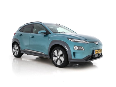 Hyundai KONA EV Premium 64 kWh (INCL-BTW) *VOLLEDER | HEAD-UP | FULL-LED | NAVI-FULLMAP | DAB | ADAPTIVE-CRUISE | KEYLESS | CAMERA | BLIND-SPOT | LANE-ASSIST | VIRTUAL-COCKPIT | COMFORT-SEATS | 17