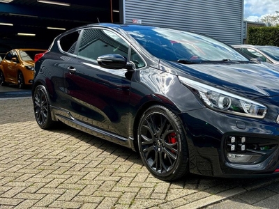 Kia Pro_cee'd 1.6 GT 204pk Pano/Navi/CAM/PDC