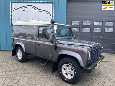 Land Rover Defender 2.5 Td5 HT 110