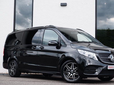 Mercedes-Benz V-Klasse 300d / DC / AMG / Luchtvering / Panorama / 2x Elec Schuifd / Night Pakket / 360 Cam / Burmester / Vol Opties / NIEUW!!