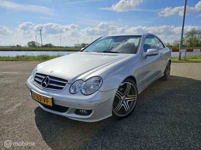 Mercedes CLK-klasse Coupé 220 CDI , Facelift !