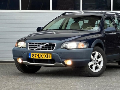 Volvo XC70 2.4 D5 AWD Geartr Summum Xenon Leer APK 27-2-2025