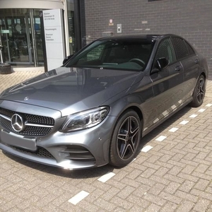 Wegens emigratie. Mercedes 200C 2019 81000km EQ AMG benzine