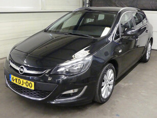 Opel Astra Sports Tourer 1.4 Turbo Cosmo - Navigatie - Trekhaak