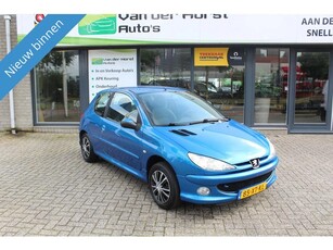 Peugeot 206 1.4 Forever airco (bj 2007)