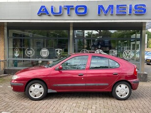 Renault Megane 1.6-16V RXI