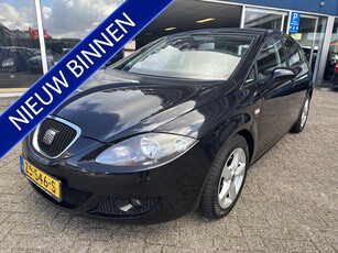 SEAT Leon 1.4 TSI Stylance navigatie airco/ecc apk