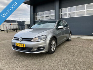 Volkswagen Golf 1.6 TDI Comfortline BlueMotion Naci,Cc,Pdc,...