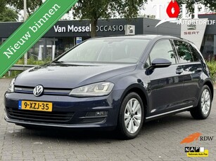 Volkswagen Golf 1.6 TDI Highline BlueM hb 5 drs 2014 xenon