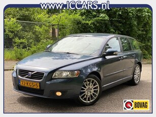 Volvo V 50 2.4 D5 - 222 pk ! Navi Leer 2009