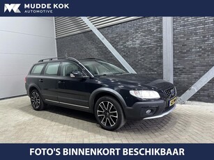 Volvo XC70 2.4 D5 AWD Momentum 5-Cilinder Leder