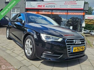 Audi A3 1.6 TDI ultra Attraction Pro Line plus Dealer