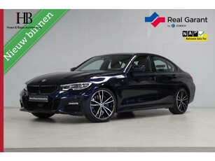 BMW 3-serie 330i M-Sport/19inch/Camera/Headup/Adaptieve