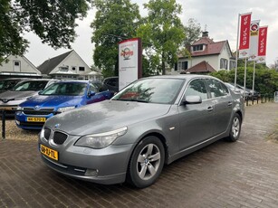 BMW 5-serie 523I BUSINESS LINE AUTOMAAT * VERBRUIKT OLIE