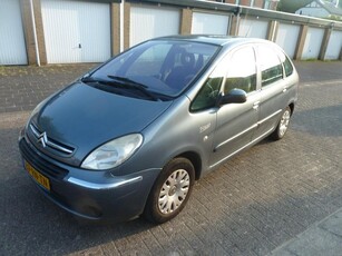 Citroen Xsara Picasso 1.8i-16V Attraction