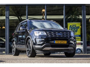 Ford EXPLORER XLT 7P (bj 2018, automaat)