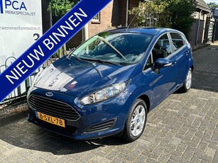 Ford Fiesta 1.0 Style Airco/Alu wielen/Navigatie/5-Deurs