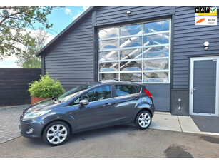 Ford Fiesta 1.6 Titanium 2e Eigenaar ! Climate-Control, Cruise-Control, LM-Velgen. Bluetooth, Radio.