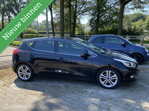 Kia cee'd 1.6 GDI Plus Pack / Airco / Trekhaak / Garantie !