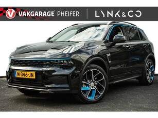 Lynk & Co 01 1.5 Plug-In Hybrid 262pk Panoramadak/