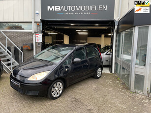 Mitsubishi Colt 1.3 Invite+5 Deurs/NAP/Airco/APK/Lichte schade!!