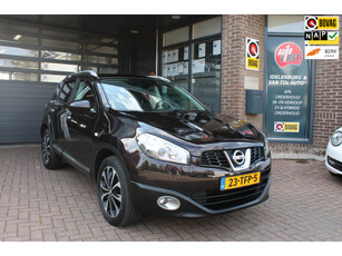 Nissan Qashqai 1.6 Connect Edition // Panorama dak // Camera // Trekhaak