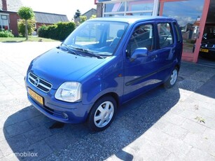 Opel Agila 1.2-16V Elegance