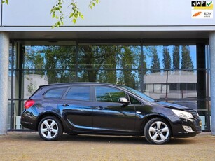 Opel Astra Sports Tourer 1.4 Turbo Edition 1e Eignr/Dealr