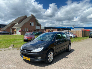 Peugeot 206 1.4 Forever Airco Nieuwe APK