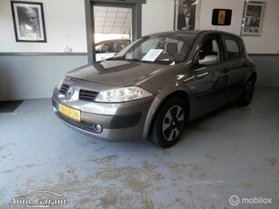 Renault Megane 1.6-16V Expression Luxe