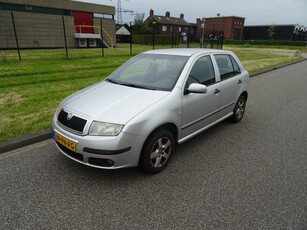 Skoda Fabia 1.4-16V Elegance