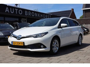 Toyota Auris Touring Sports 1.8 HYBRID NAVI PANORAMADAK