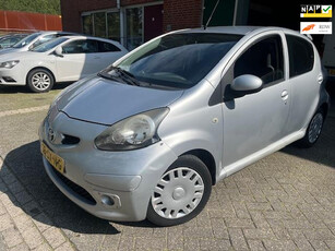 Toyota Aygo 1.0-12V Sport