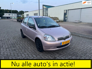 Toyota Yaris 1.3-16V VVT-i Sol AIRCO IJSKOUD!