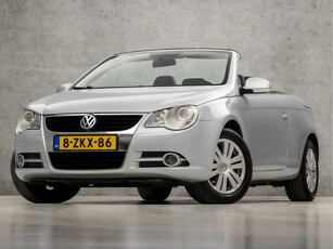 Volkswagen Eos 2.0-16v FSI Sport 150Pk (SCHUIFDAK, YOUNGTIMER, NAVIGATIE, CLIMATE, LEDEREN SPORTSTOELEN, BLUETOOTH, XENON, CRUISE, PARKEERSENSOREN, NIEUWSTAAT)