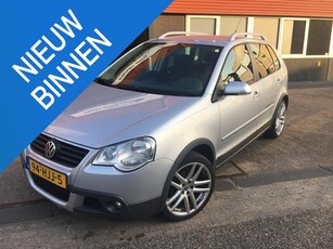 Volkswagen Polo 1.4-16V Cross 5 Deurs Bleutooth