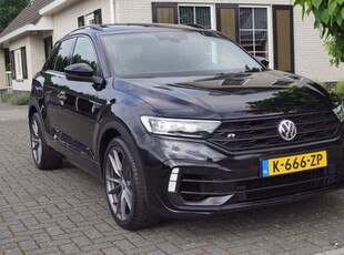 Volkswagen T-roc R 2.0 TSI 4-motion (300pk) Leer/Pano/Beats/Camera Vol Opties!